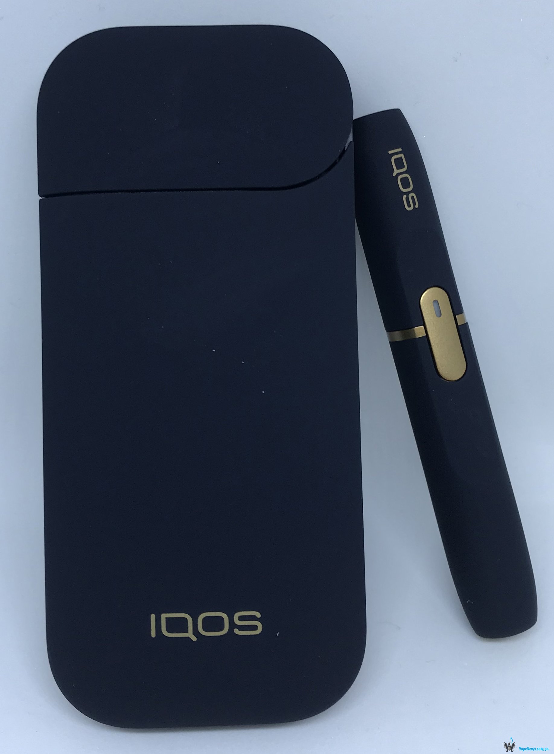 Купить айкос в кб. IQOS 2.4 Plus Black. Айкос 2.4 черный. Айкос 2.4 цвета. IQOS a1503.